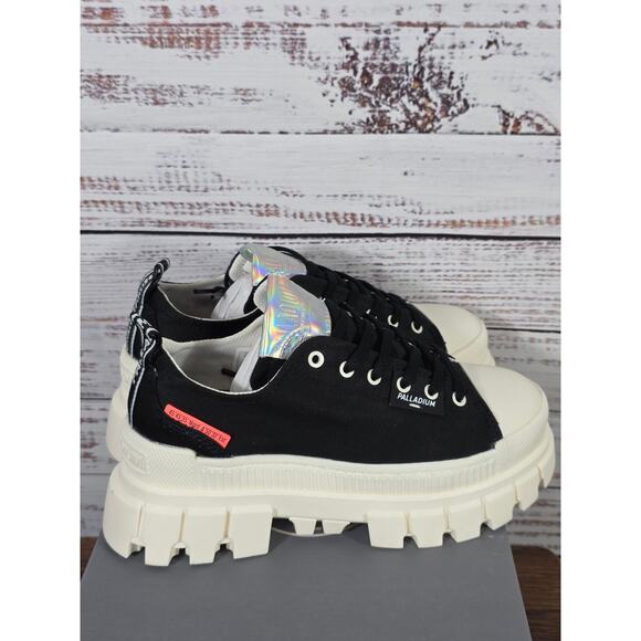 Palladium Revolt LO TX Black White Womens Platform Shoes womens size 6.5 NIB - Picture 4 of 6